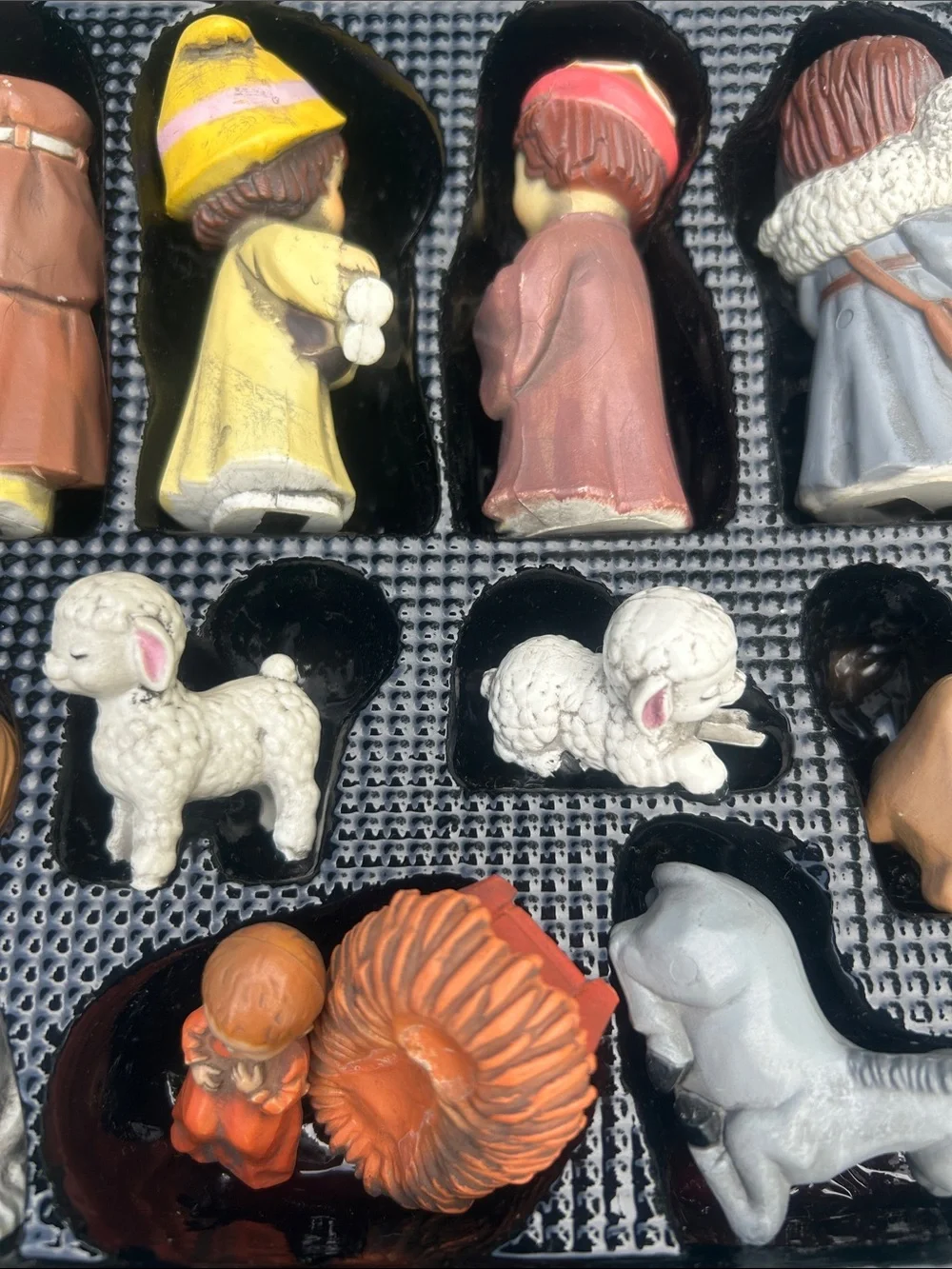 ENESCO  Nativity Set